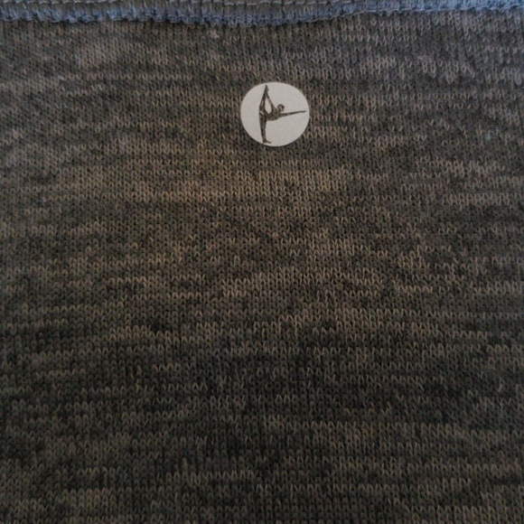 Active life pullover - Picture 4 of 4